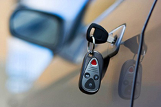 automotive locksmith